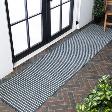 Damon Classic Coastal Pinstripe Reversible Machine-Washable Indoor/Outdoor Area Rug